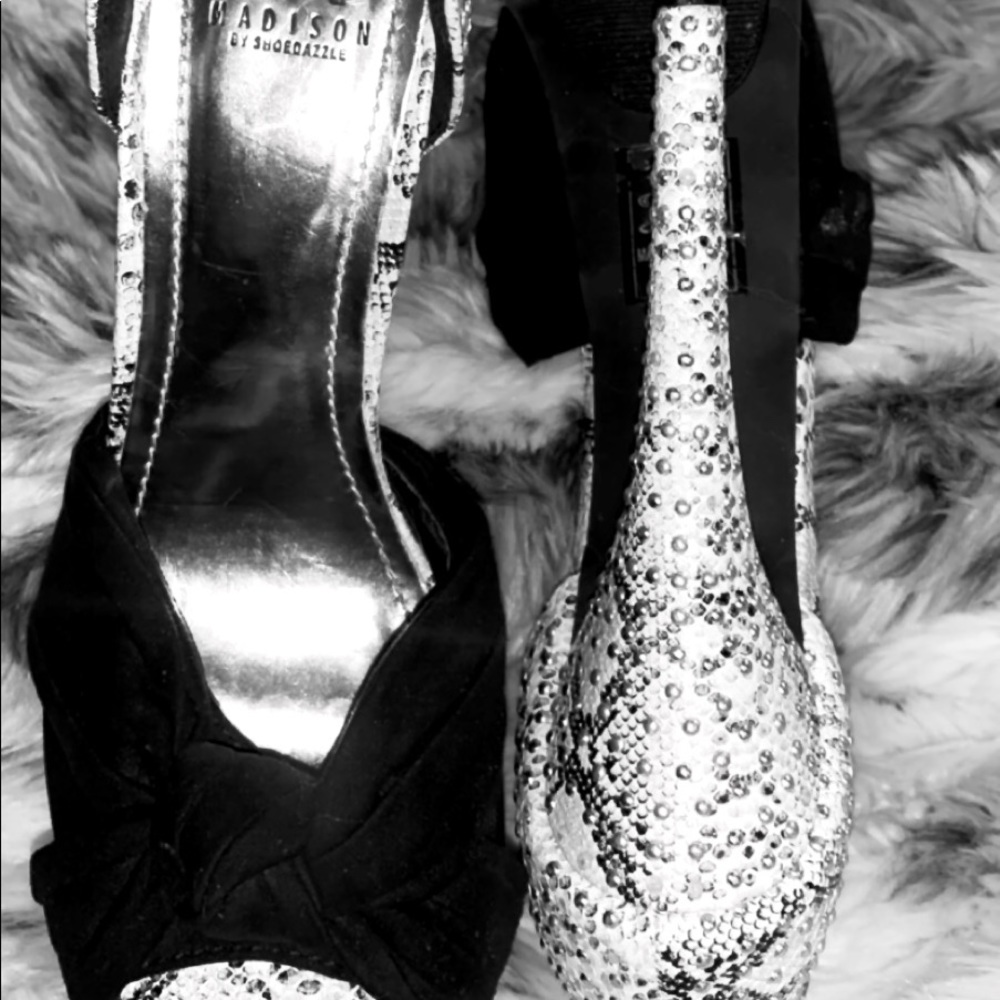 Shoedazzle, Madison